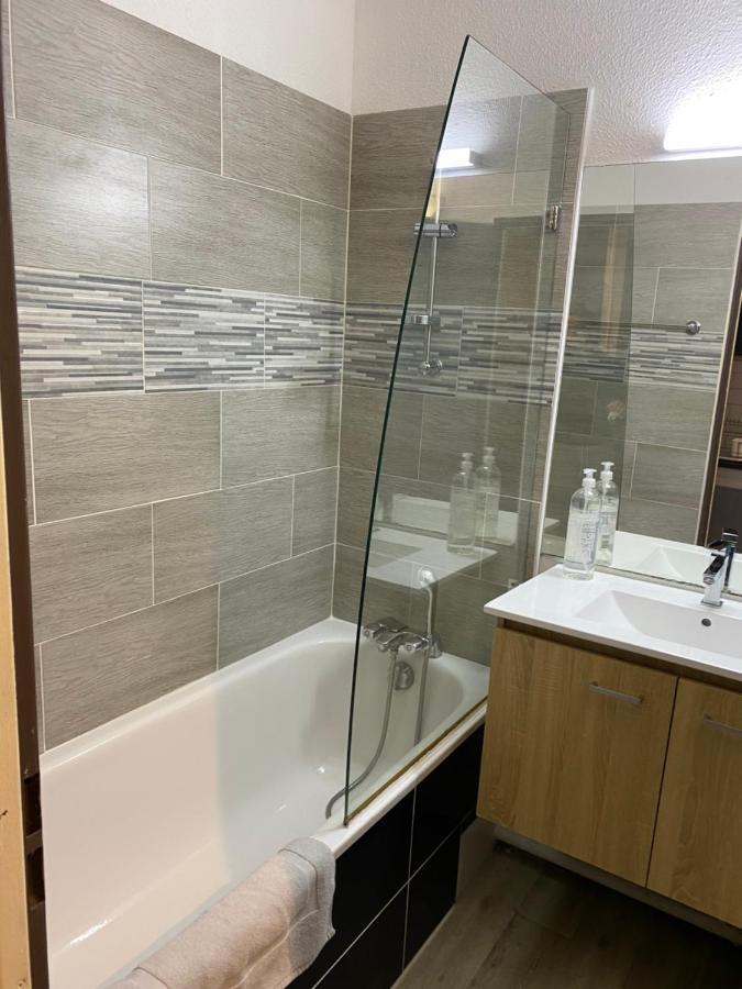 Appt Les Hameaux 2.0 Apartment Arles Bagian luar foto